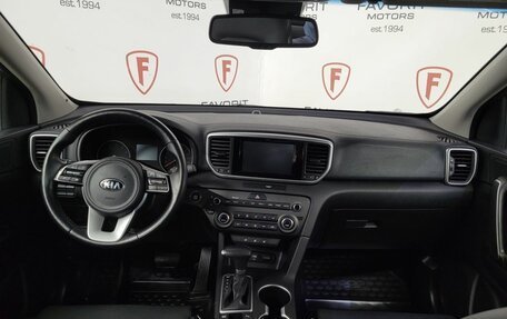 KIA Sportage IV рестайлинг, 2018 год, 2 449 000 рублей, 7 фотография