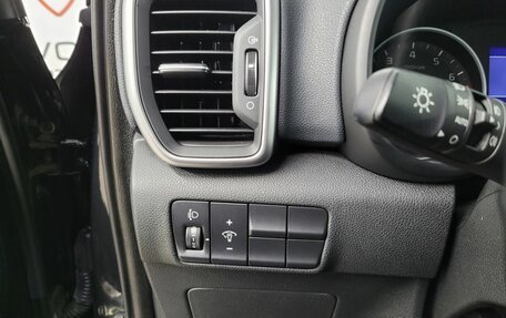 KIA Sportage IV рестайлинг, 2018 год, 2 449 000 рублей, 9 фотография