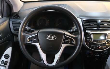 Hyundai Solaris II рестайлинг, 2012 год, 599 000 рублей, 12 фотография