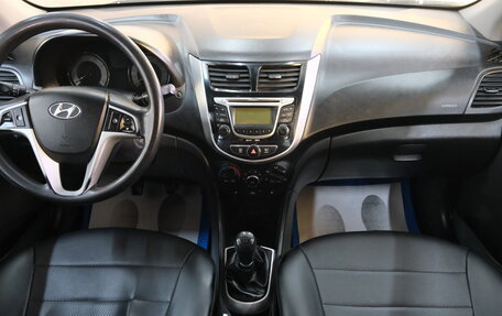 Hyundai Solaris II рестайлинг, 2012 год, 599 000 рублей, 14 фотография