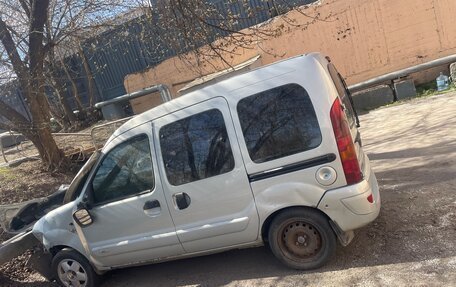 Renault Kangoo II рестайлинг, 2007 год, 100 000 рублей, 1 фотография