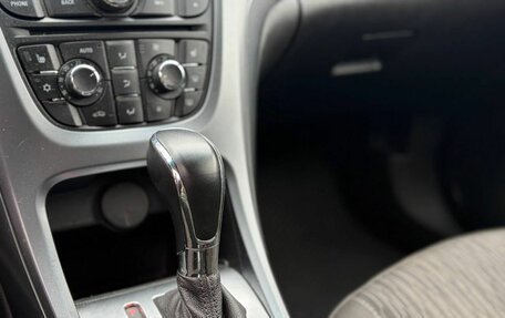 Opel Astra J, 2013 год, 663 000 рублей, 11 фотография