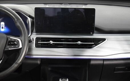 Chery Tiggo 8 Pro, 2022 год, 1 980 000 рублей, 14 фотография