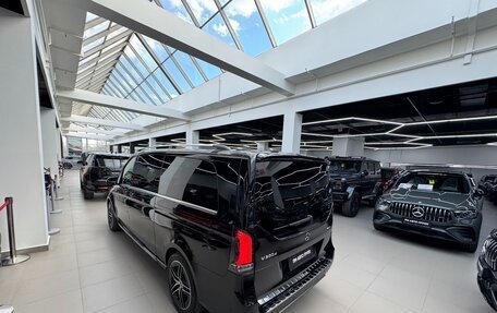 Mercedes-Benz V-Класс, 2026 год, 15 190 000 рублей, 38 фотография