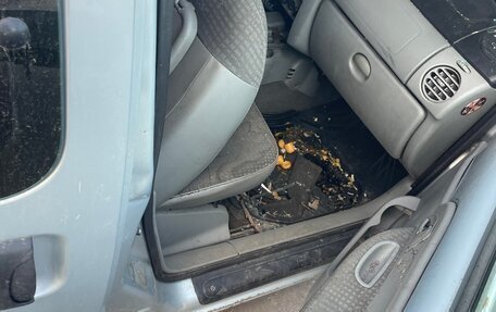 Renault Kangoo II рестайлинг, 2007 год, 100 000 рублей, 9 фотография