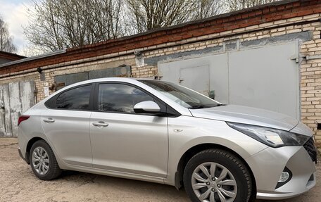 Hyundai Solaris II рестайлинг, 2020 год, 1 380 000 рублей, 4 фотография