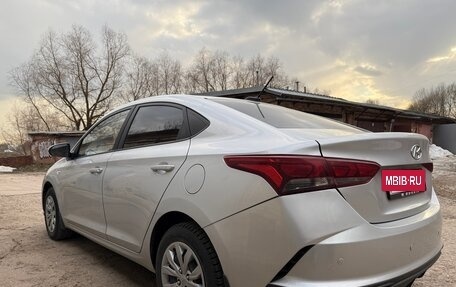 Hyundai Solaris II рестайлинг, 2020 год, 1 380 000 рублей, 8 фотография