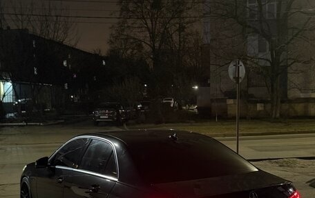 Mercedes-Benz E-Класс, 2013 год, 1 850 000 рублей, 3 фотография