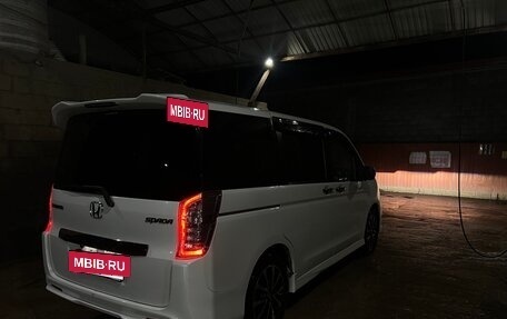 Honda Stepwgn IV, 2012 год, 1 800 000 рублей, 14 фотография