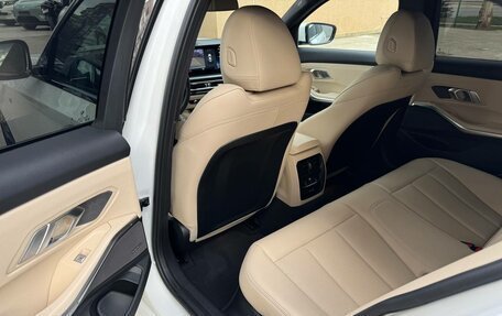 BMW 3 серия, 2024 год, 5 890 000 рублей, 17 фотография