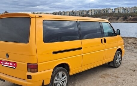 Volkswagen Transporter T4, 1994 год, 1 250 000 рублей, 4 фотография