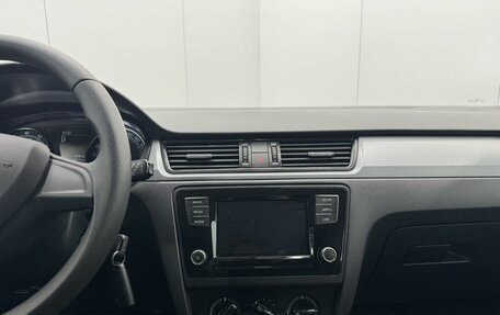 Skoda Rapid I, 2019 год, 1 599 000 рублей, 11 фотография