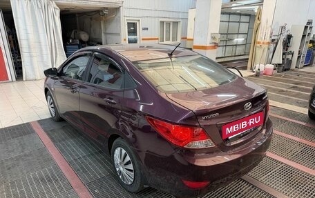 Hyundai Solaris II рестайлинг, 2011 год, 719 000 рублей, 3 фотография