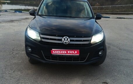 Volkswagen Tiguan I, 2013 год, 960 000 рублей, 1 фотография