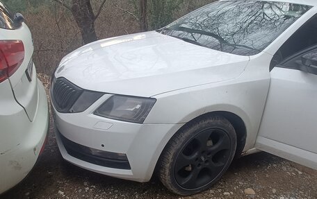 Skoda Octavia, 2018 год, 600 000 рублей, 1 фотография