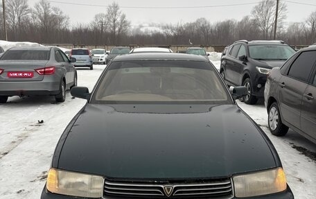 Toyota Vista, 1993 год, 205 000 рублей, 1 фотография