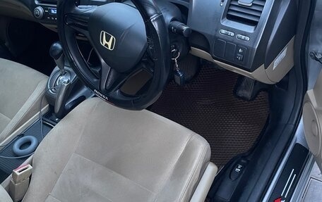 Honda Civic VIII, 2006 год, 750 000 рублей, 8 фотография