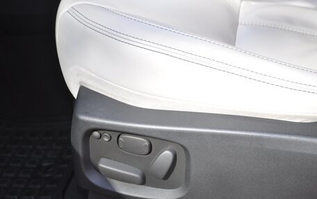 Land Rover Discovery IV, 2014 год, 3 900 000 рублей, 32 фотография