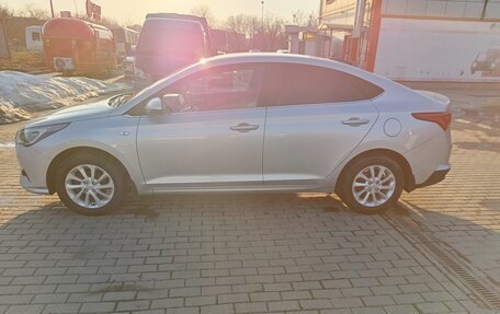 Hyundai Solaris II рестайлинг, 2020 год, 1 950 000 рублей, 6 фотография