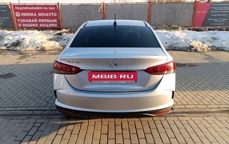 Hyundai Solaris II рестайлинг, 2020 год, 1 950 000 рублей, 3 фотография