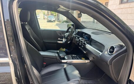 Mercedes-Benz GLB, 2020 год, 2 380 000 рублей, 14 фотография