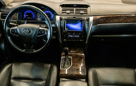 Toyota Camry, 2016 год, 2 399 000 рублей, 5 фотография