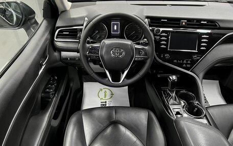Toyota Camry, 2018 год, 2 545 000 рублей, 12 фотография