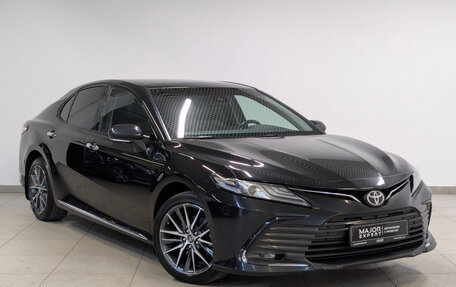 Toyota Camry, 2023 год, 3 450 000 рублей, 3 фотография