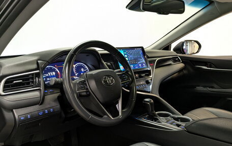 Toyota Camry, 2023 год, 3 450 000 рублей, 16 фотография