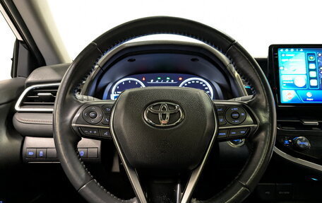 Toyota Camry, 2023 год, 3 450 000 рублей, 22 фотография