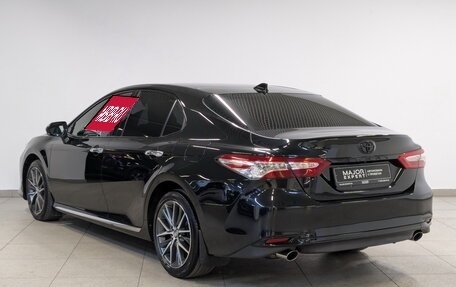 Toyota Camry, 2023 год, 3 450 000 рублей, 7 фотография