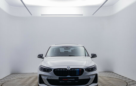 BMW 1 серия, 2020 год, 2 640 000 рублей, 2 фотография