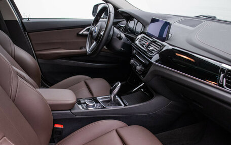 BMW 1 серия, 2020 год, 2 640 000 рублей, 9 фотография