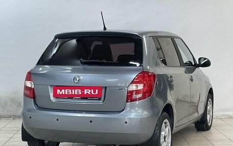 Skoda Fabia II, 2012 год, 890 000 рублей, 4 фотография