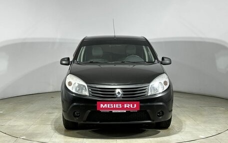 Renault Sandero I, 2013 год, 500 000 рублей, 2 фотография