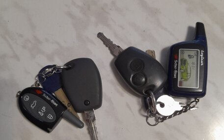 Renault Logan I, 2012 год, 475 000 рублей, 7 фотография