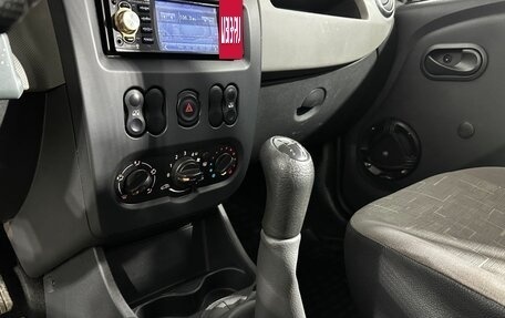 Renault Sandero I, 2013 год, 500 000 рублей, 19 фотография