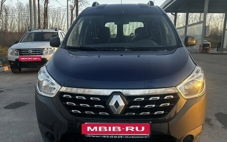 Renault Dokker, 2018 год, 1 120 000 рублей, 2 фотография