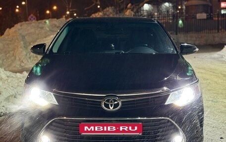 Toyota Camry, 2015 год, 2 300 000 рублей, 3 фотография