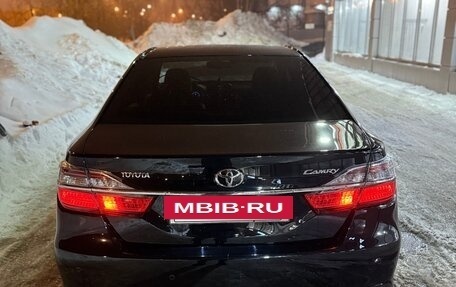 Toyota Camry, 2015 год, 2 300 000 рублей, 2 фотография
