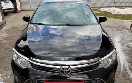 Toyota Camry, 2015 год, 2 300 000 рублей, 8 фотография