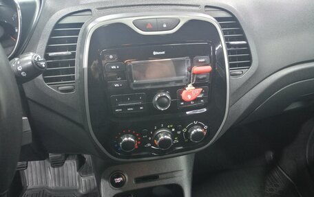 Renault Kaptur I рестайлинг, 2017 год, 1 650 000 рублей, 9 фотография