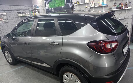 Renault Kaptur I рестайлинг, 2017 год, 1 650 000 рублей, 5 фотография