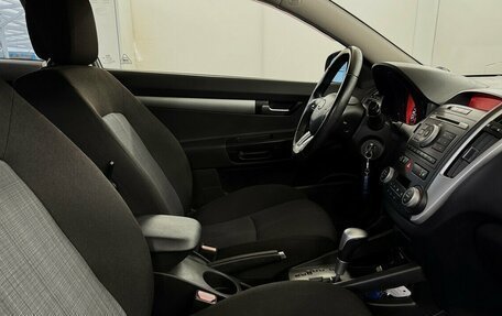 KIA cee'd I рестайлинг, 2011 год, 930 000 рублей, 11 фотография