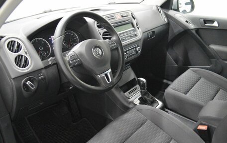 Volkswagen Tiguan I, 2011 год, 950 000 рублей, 10 фотография
