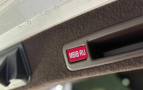 Lexus RX IV рестайлинг, 2017 год, 3 980 000 рублей, 8 фотография