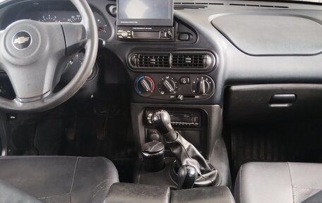 Chevrolet Niva I рестайлинг, 2015 год, 700 000 рублей, 2 фотография