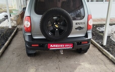 Chevrolet Niva I рестайлинг, 2015 год, 700 000 рублей, 3 фотография