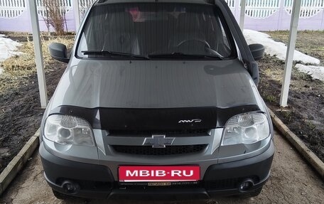 Chevrolet Niva I рестайлинг, 2015 год, 700 000 рублей, 7 фотография