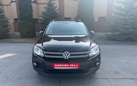 Volkswagen Tiguan I, 2016 год, 1 770 000 рублей, 2 фотография